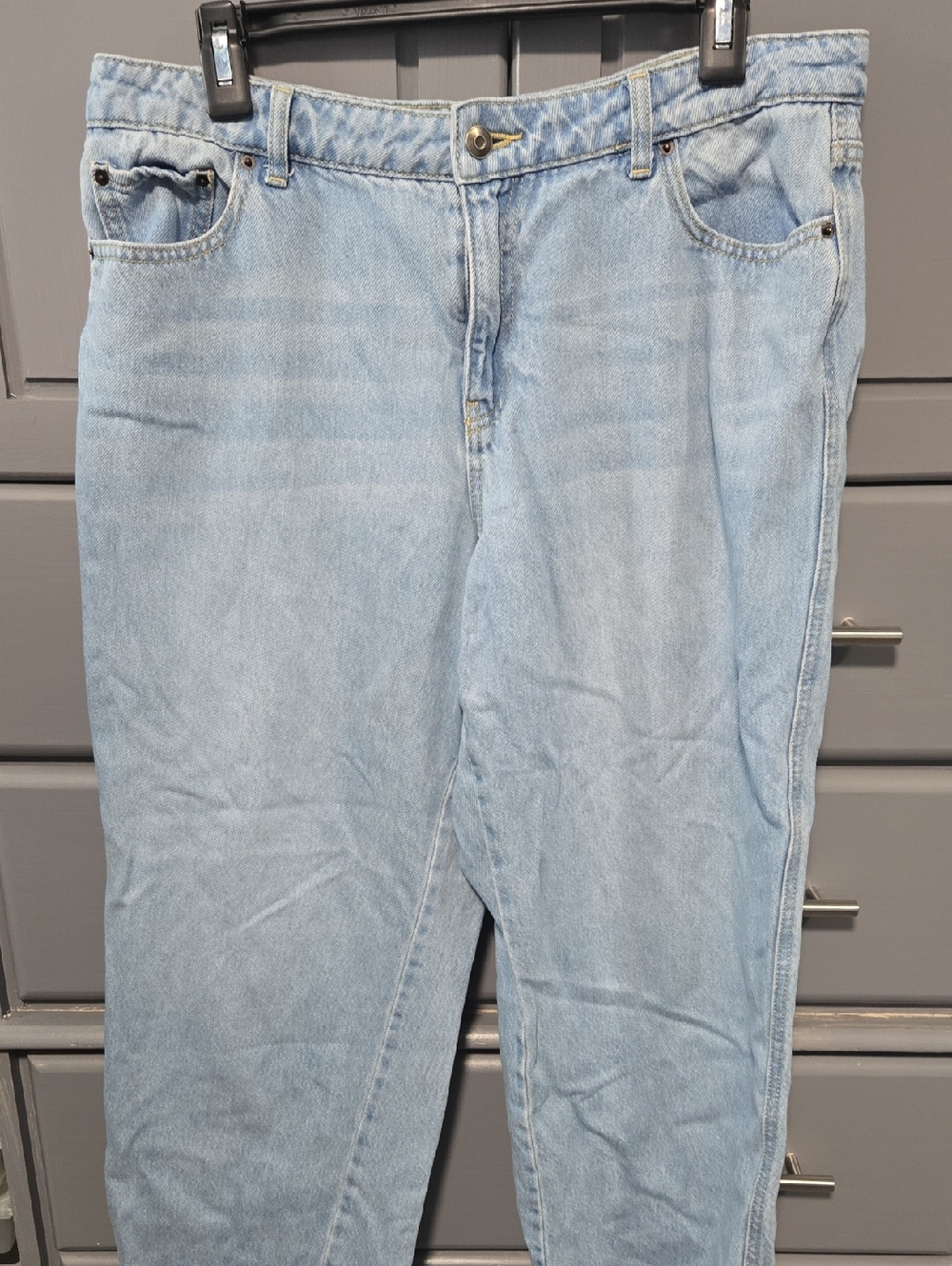 Light Blue Wide-Leg Women's Jeans